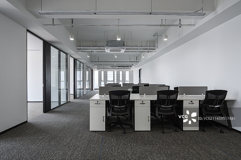 现代公司办公室办公区空间设计图片素材