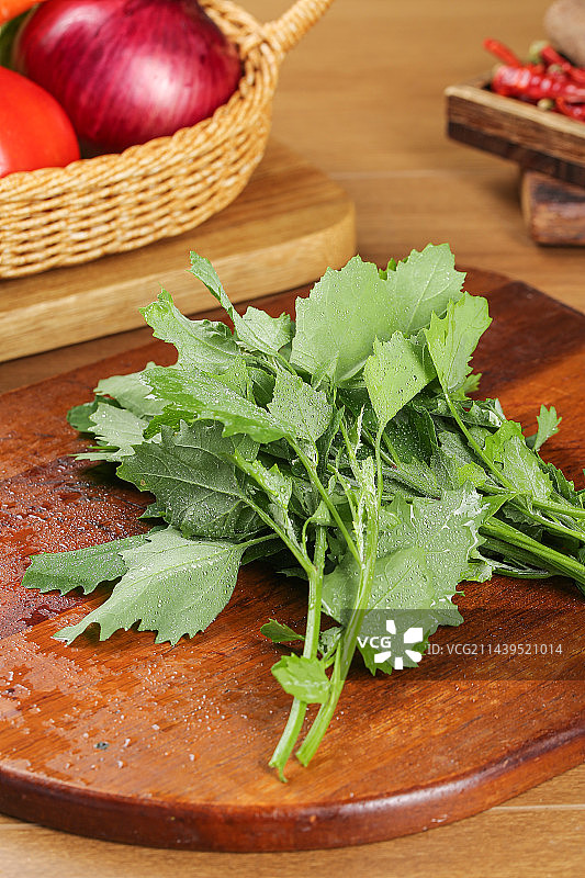 深底上的灰灰菜图片素材