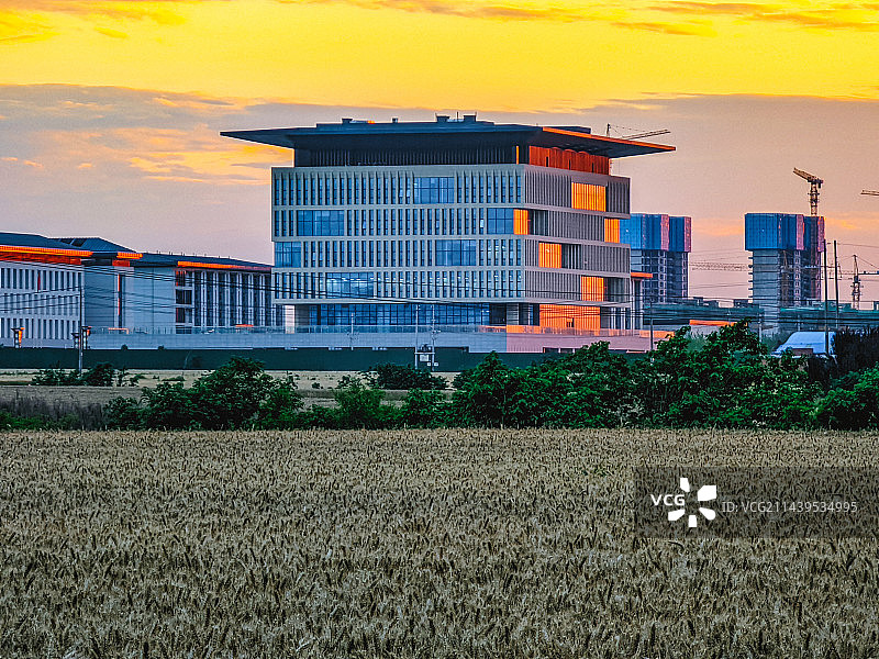 图书馆晚影图片素材