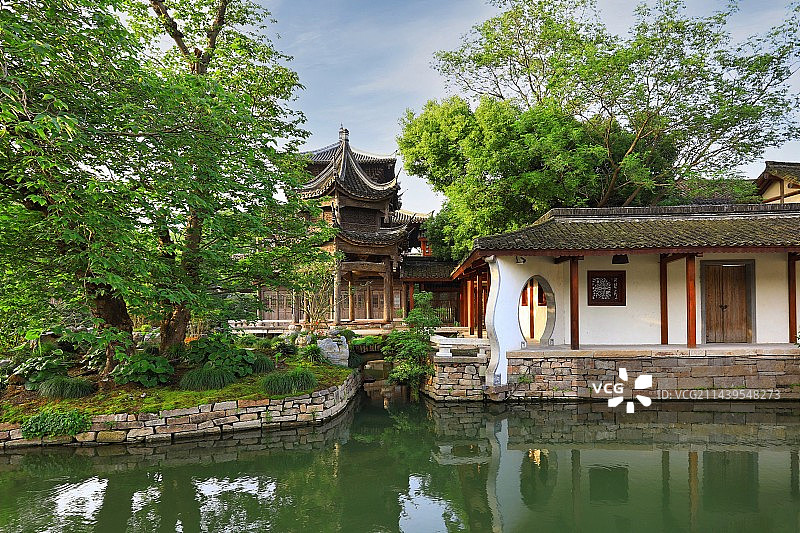 嘉兴桐乡濮院时尚古镇的清晨图片素材