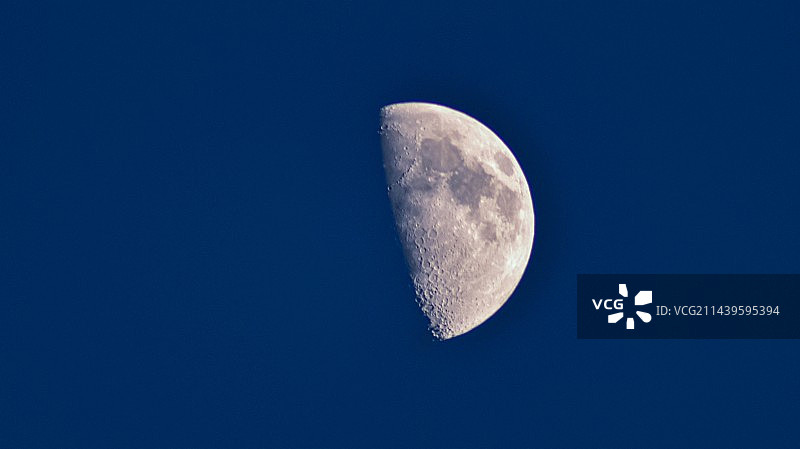月亮图片素材