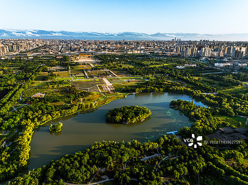 航拍大明宫景区绿化图片素材