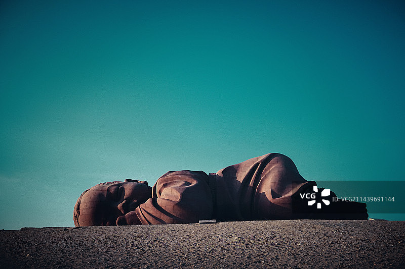 瓜州—大地之子图片素材