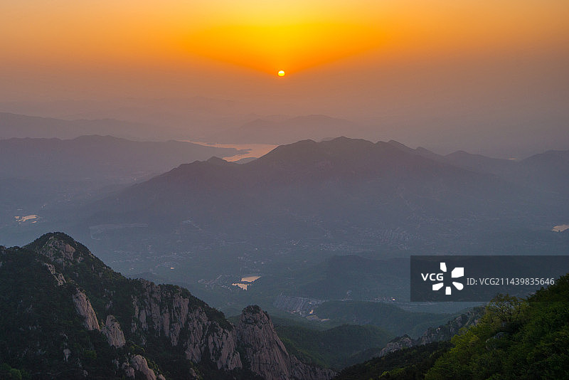 泰山日出图片素材