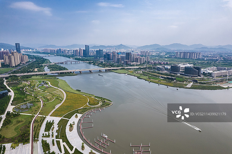上虞曹娥江两岸城市风光航拍图片素材