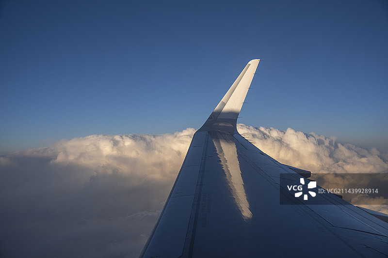 飞机上航拍云图片素材
