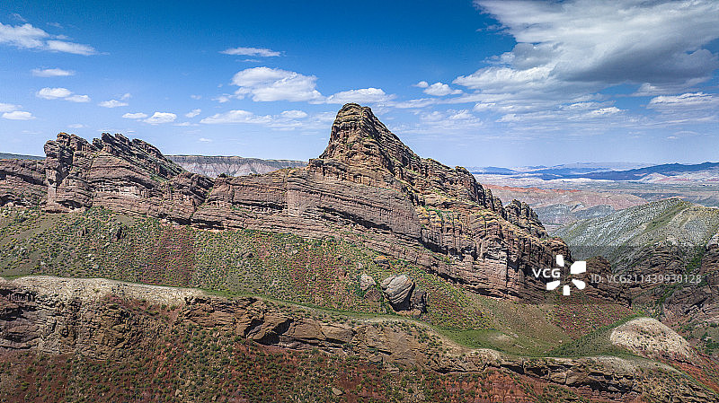 新疆101公路沿途丹霞地貌图片素材