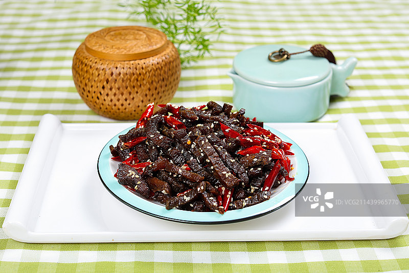 特色下酒菜干煸牛肉条图片素材