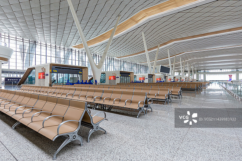 河南郑州航空港站 候车厅座椅 大型高铁站 高速铁路车站 铁路枢纽客运火车站 郑州航空港经济综合实验区图片素材