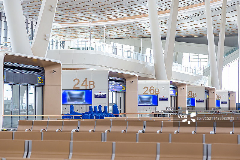 河南郑州航空港站 候车厅检票口 大型高铁站 高速铁路车站 铁路枢纽客运火车站图片素材