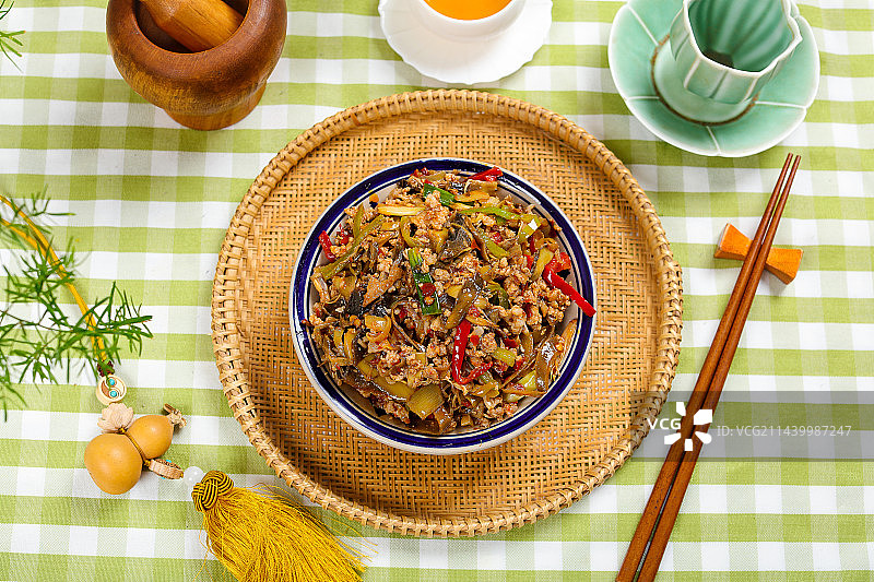 特色农家菜小炒芭蕉花肉沫图片素材