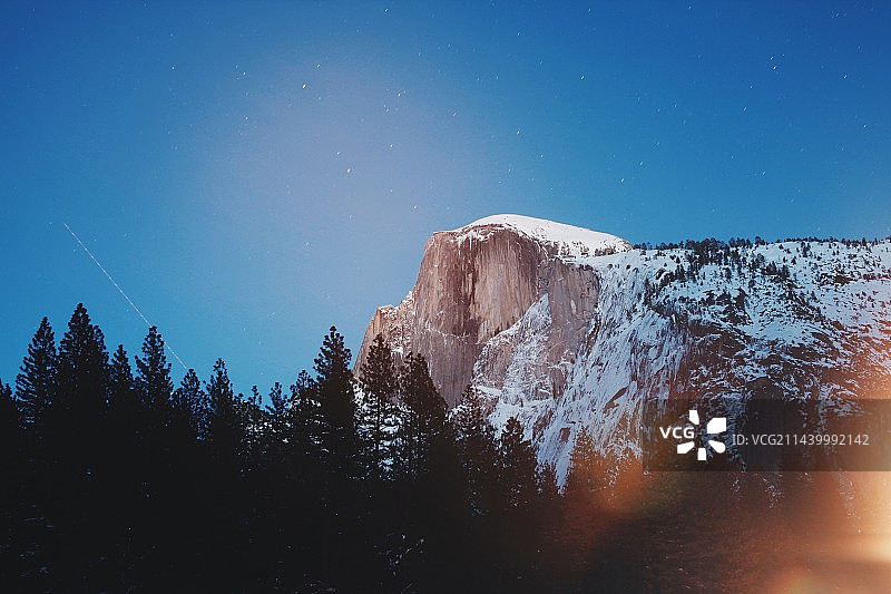 夜空中最亮的星图片素材