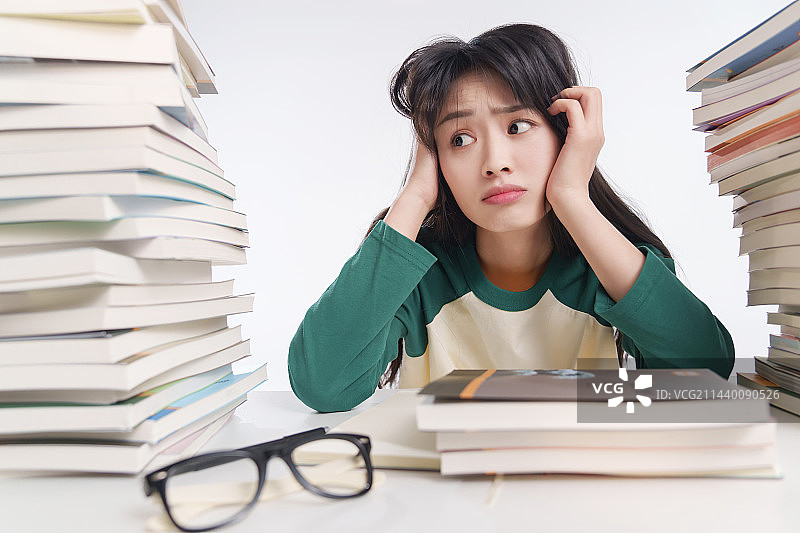 抓狂的女大学生图片素材