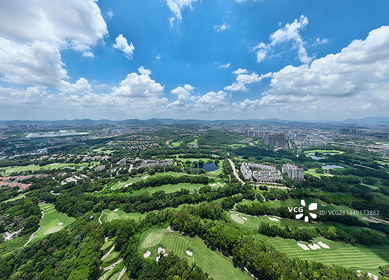 广东省深圳市龙华区观澜版画村观澜湖和中国版画博物馆航拍图片素材