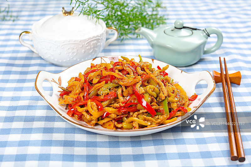 香辣美味下饭菜榨菜炒瘦肉丝图片素材