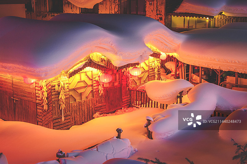 黑龙江雪乡冬季夜景风光图片素材