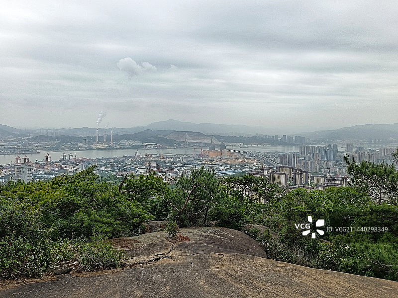 山外的世界图片素材