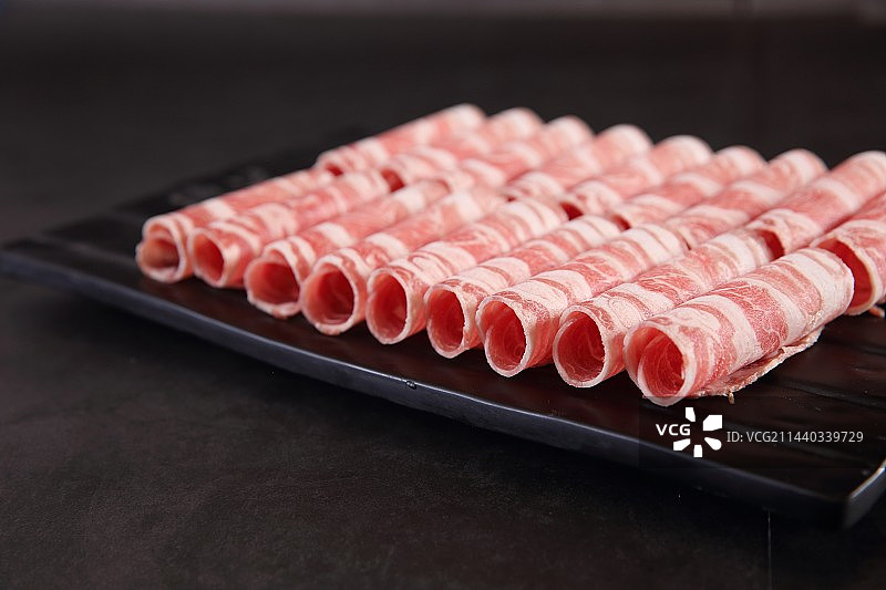 中餐食材火锅肉类肥牛肉卷肉片图片素材