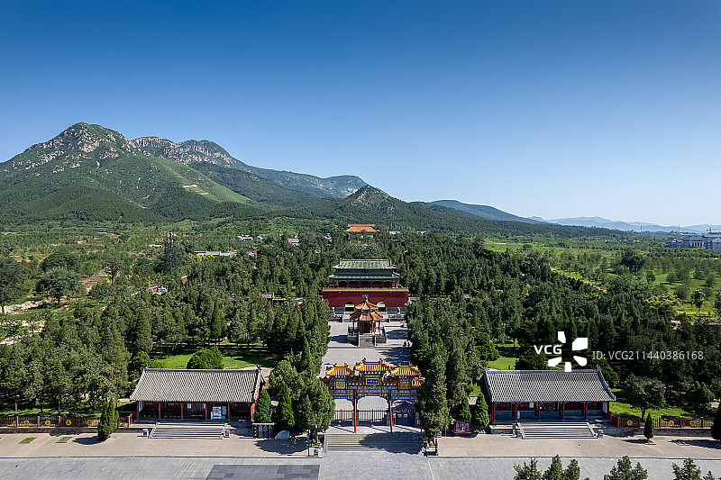高视角航拍中国河南省郑州市登封中岳庙景区图片素材