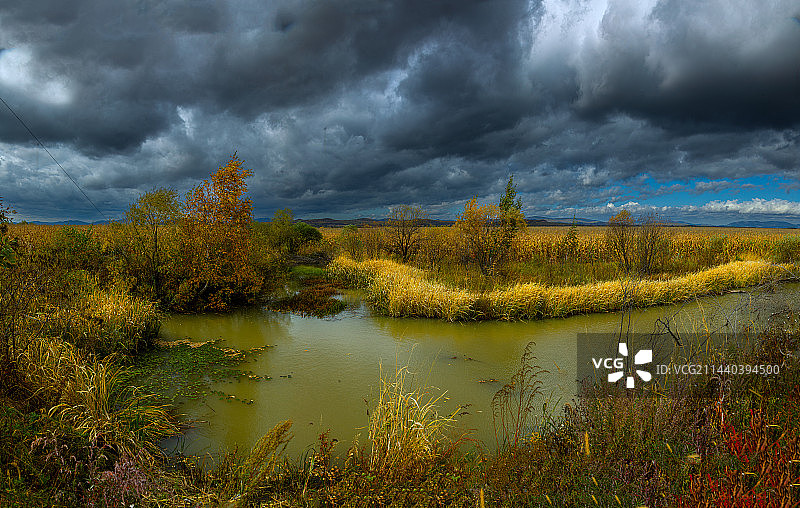 乌苏里江秋天风景图片素材