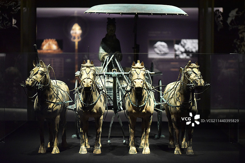 铜马车图片素材