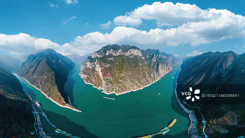 长江三峡自然保护区风光-巫峡神女峰图片素材