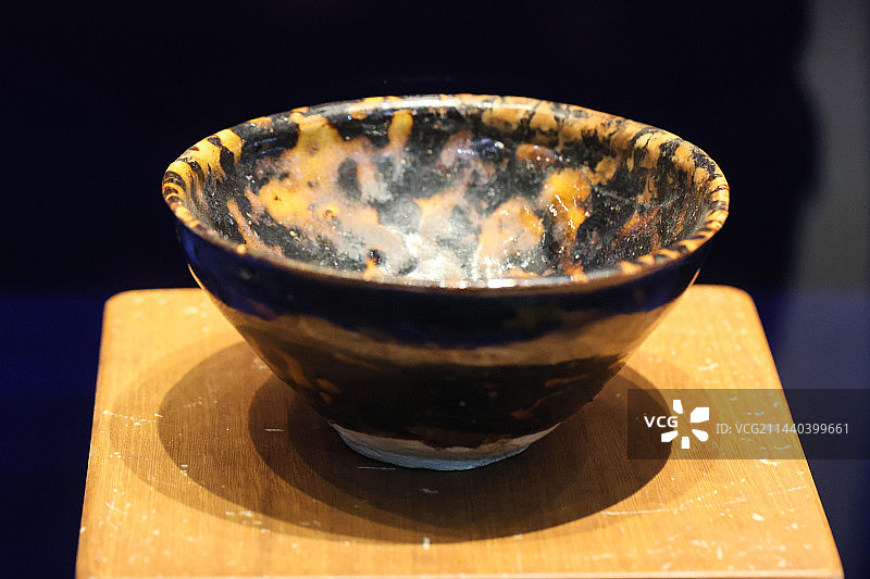 宋代黑釉兔毫盏建窑吉州窑建盏碗图片素材
