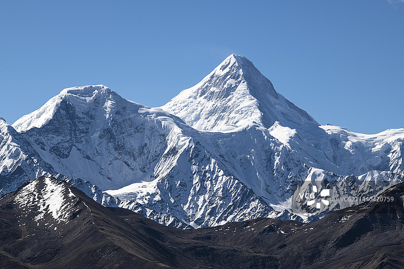 蜀山之王贡嘎雪山主峰图片素材