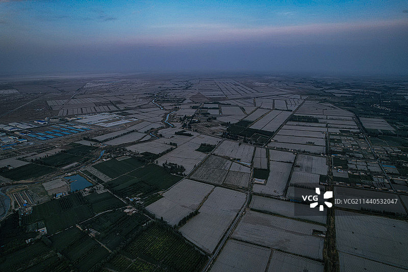 天山滋养的绿洲 轮台图片素材