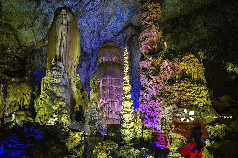 中国贵州织金洞标志性景点景物银雨树，世界地质公园，国家五A级景区，天下第一洞，中国贵州织金洞，溶洞，图片素材