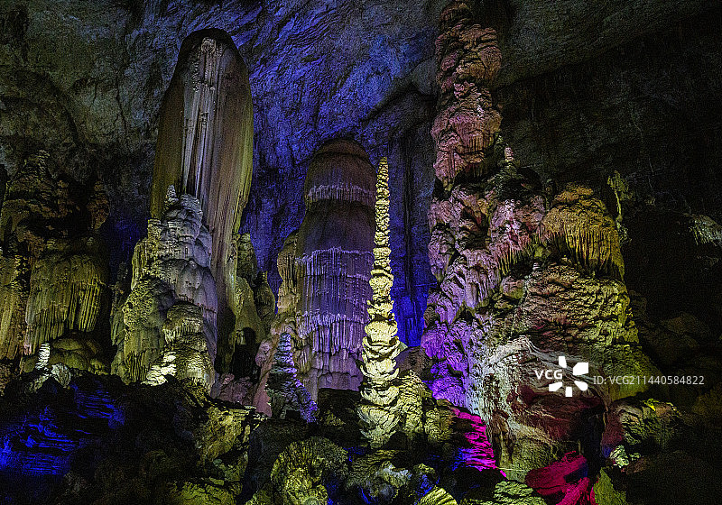 中国贵州织金洞标志性景点景物银雨树，世界地质公园，国家五A级景区，天下第一洞，中国贵州织金洞，溶洞，图片素材