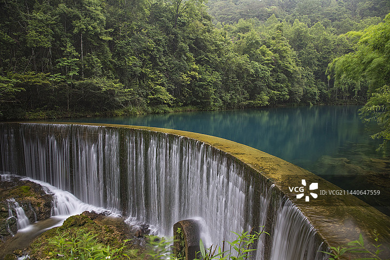 荔波小七孔卧龙潭瀑布慢门摄影图片素材