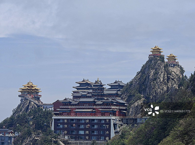老君山金顶道观群图片素材