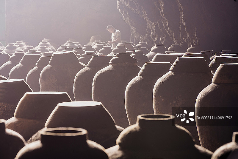 郎酒庄园酒窖秘境图片素材