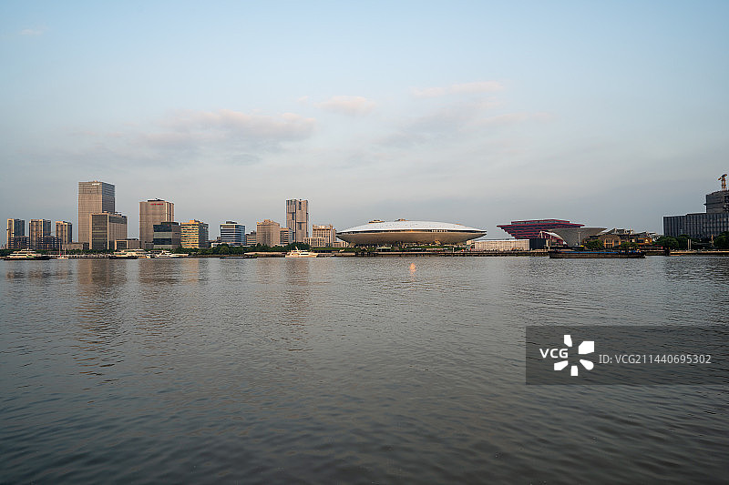 黄埔滨江对面奔驰文化中心图片素材