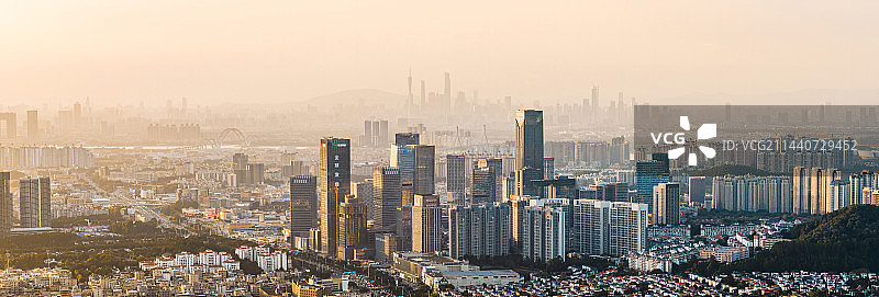 中国广东省广州市番禺万博中心建筑群图片素材