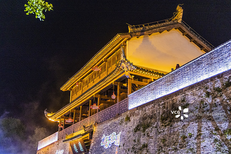 徽州古城阳和门夜色图片素材