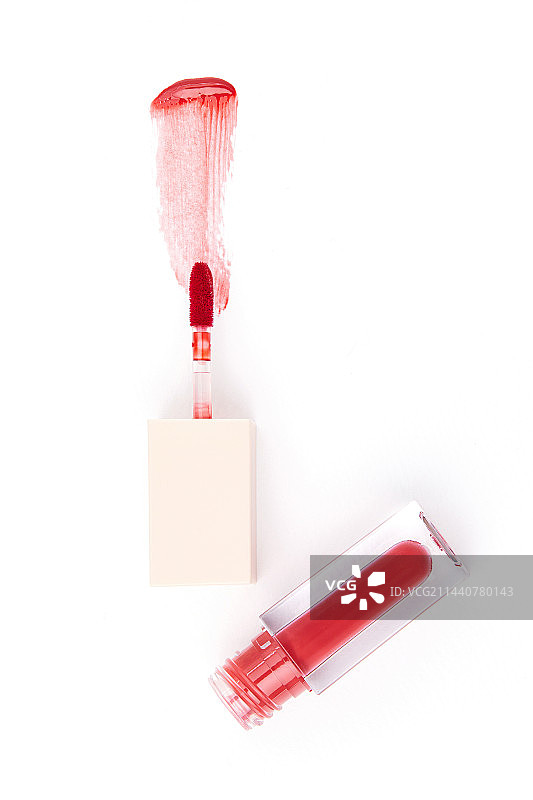 化妆品背景和唇彩图片素材