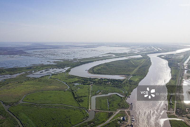 鸟瞰黄河入海口图片素材