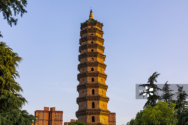 全国重点文物保护单位许昌文峰塔图片素材