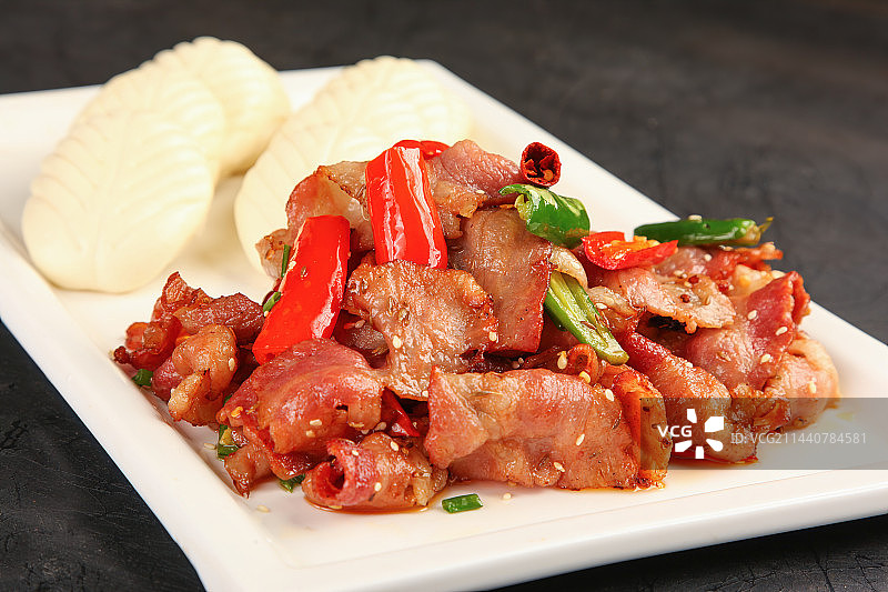 中餐美食-荷叶饼培根肉图片素材