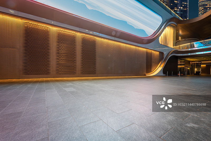 大型室内商场，广场的空白广告牌，电子显示屏图片素材