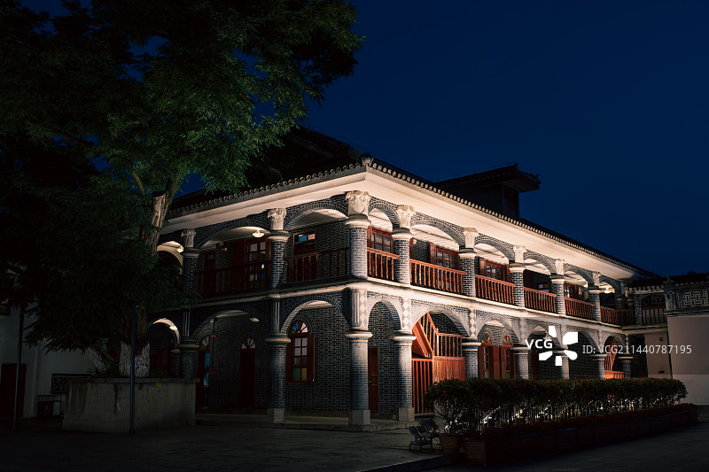 遵义会议会址建筑夜照片图片素材