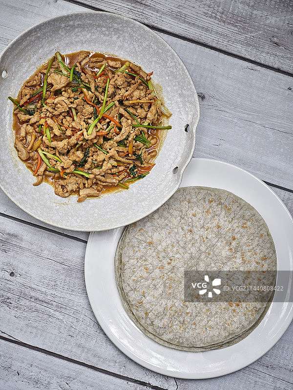 土豆丝 京酱肉丝 春饼卷菜图片素材