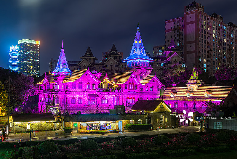 上海马勒别墅夜景图片素材