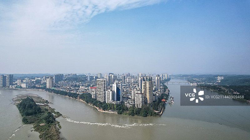 四川乐山岷江大渡河汇流城市航拍,Minjiang and Dadu River,China图片素材