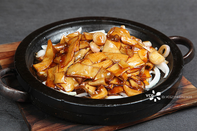 中餐美食-砂锅杏鲍菇图片素材