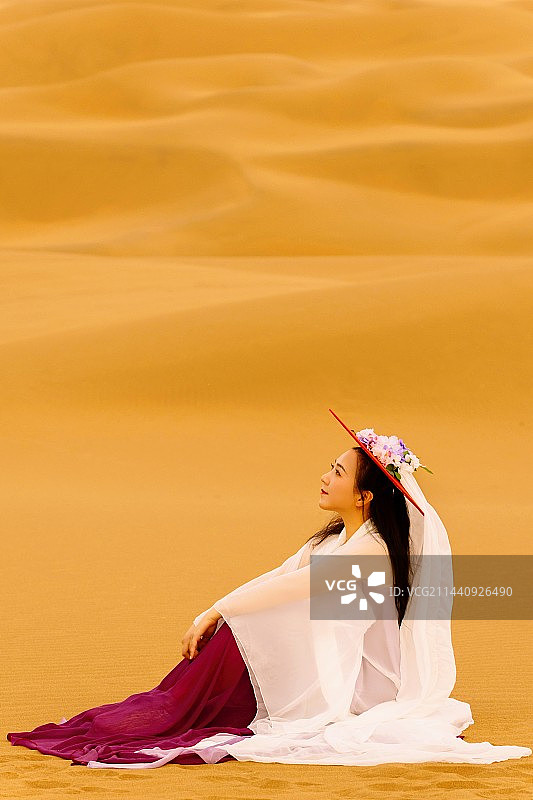 大漠倩女图片素材