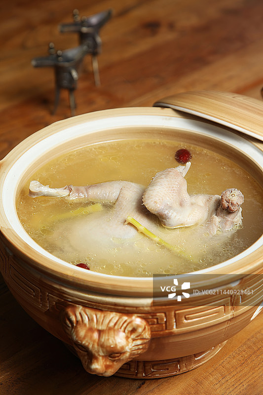 中餐美食-清炖鸡图片素材