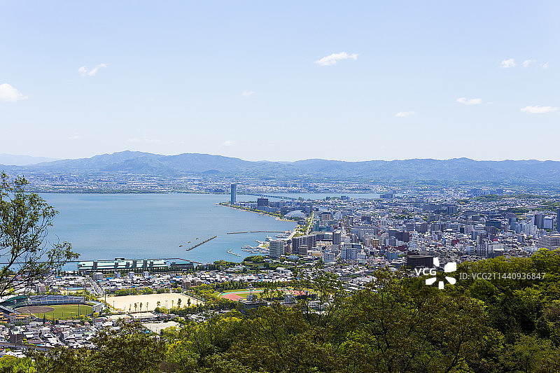 日本琵琶湖与大津市风光，位于滋贺县大津市图片素材